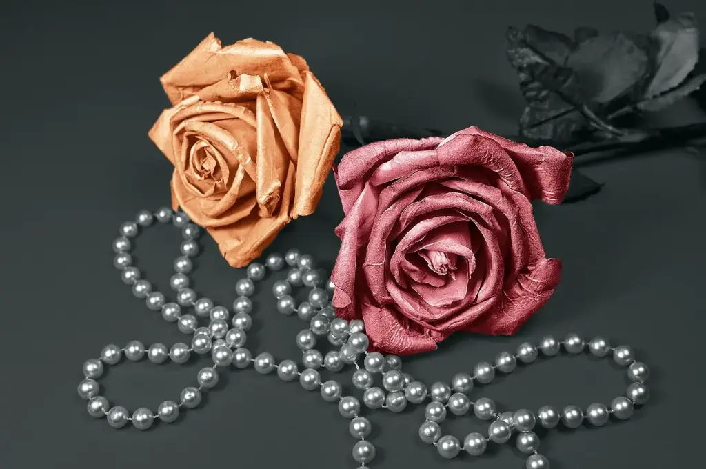 Exquisite Artificial Rose: A Timeless Symbol of Elegance